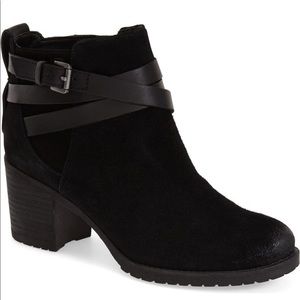 Hannah Belted Chelsea Boot